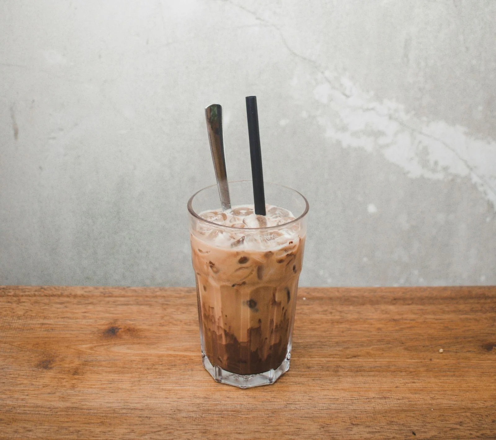 5 Perfect Iced Coffee Recipes to Try at Home (With a Jura Machine)
